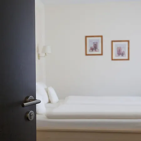 מלון City-hotel